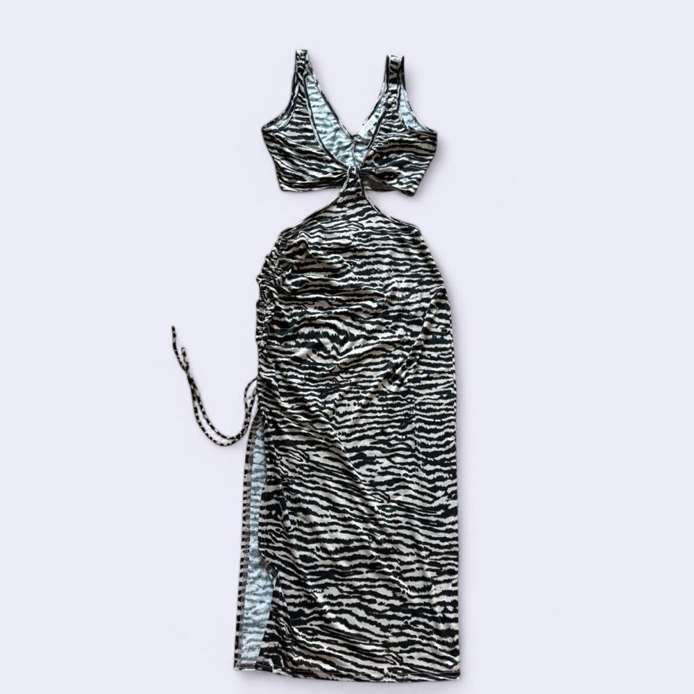 Excellent condition size S 12th tribe Black and white zebra print maxi dress